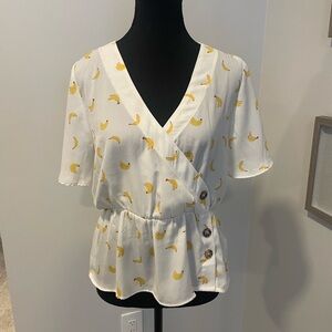 Pink Rose Banana 🍌 Fruit Print Faux Wrap Blouse With Button Detail EUC